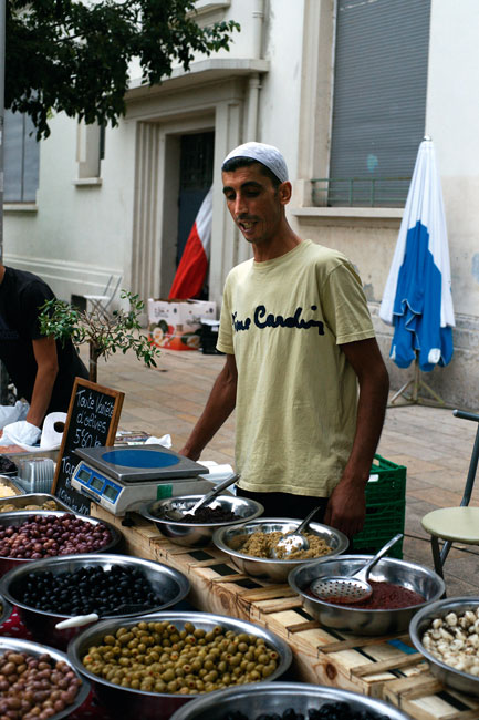 Place Bahadourian : le marché du Ramadan. (25 juillet 2014).